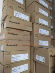 1PC NEW Panasonic Servo Motor MSMA012S1A