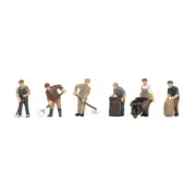 Bachmann 36-413 - Post−War Farming Figures - OO Gauge