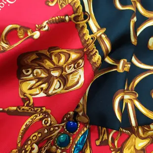 Christian Dior華麗流蘇墜飾方型絲巾(紅色)179017-1