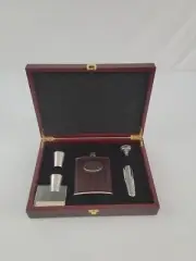 Gorham That's Entertainment 5 Piece Flask Set Red Wood Box NEW Stainless 7 oz
