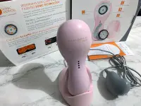 在飛比找Yahoo!奇摩拍賣優惠-clarisonic 科萊麗 音波淨膚儀PLUS 洗臉機 粉