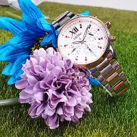 在飛比找Yahoo奇摩購物中心優惠-SEIKO 精工 LUKIA耶誕限定太陽能計時碼錶 迎春好禮