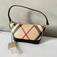 在飛比找PopChill優惠-[二手] Burberry 全新吊牌未剪 水餃包