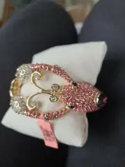 Vintage Bracelet-Large PINK Rhinestone Enhanced LOBSTER Clamper Style Bangle