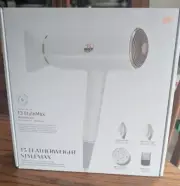 T3 Featherweight StyleMax Professional Ionic Hair Dryer with Custom Heat.