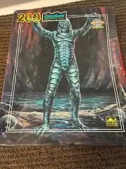 The Creature From Black Lagoon Golden 200 Piece Puzzle 1990