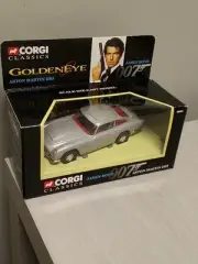 Corgi Die Cast James Bond 007 Aston Martin DB5 MIB