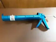 Hyde Tools 46420 13" Caulk Gun Ratcheting caulking gun