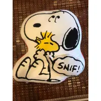 在飛比找蝦皮購物優惠-Snoopy抱枕