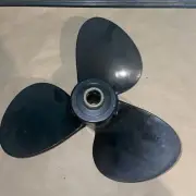 NEW OMC Johnson Evinrude Propeller 14 X 11 PN 382676