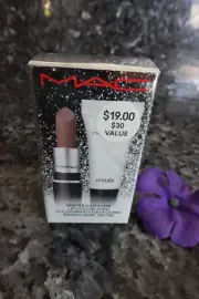 MAC winter's kiss mini lip duo neutral new in box