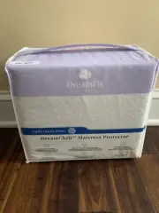 NIP DreamChill Mattress Protector -Size Split King