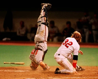 Dan Gladden Minnesota Twins collides with Atlanta Braves catcher G- Old Photo 3