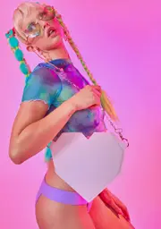 [ESQAPE] Pink Color Morphing Heart Traveler Hand Bag