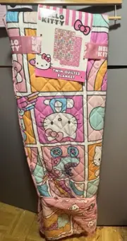 Hello Kitty Twin Quilted Blanket