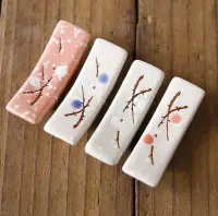 在飛比找Yahoo!奇摩拍賣優惠-日式梅花陶瓷筷架
