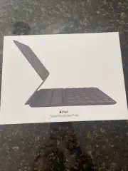 BOX ONLY Apple Smart Keyboard Folio iPad 4 And 5th Generation iPad Pro 11-inch