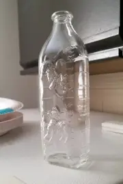 Vintage 8 Oz Glass Baby Bottle Embossed Dogs By Hazel Atlas Co. New Old Stock