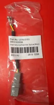 L016-0153 DEV-000099 International Daimler Splice Block