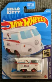 HOTWHEELS Screen Time 2021 Diecast Car 3/10 - HELLO KITTY - Kool Kombi 1:64
