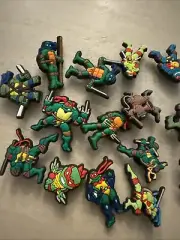 NINJA TURTLES CROC CHARMS SHOES JIBBITZ TMNT TOYS ICONIC CARTOON MOVIE LOT 18x