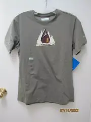 NWT Columbia Army Green TShirt Women's Short Sleeve Graphic Cabin Dog Top S
