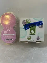 Scentsy Mini Diffuser With Diffuser Pods. New In Box. No. Has Marker On It