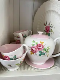 在飛比找Yahoo!奇摩拍賣優惠-#粉絲福利#  英國骨瓷 Tuscan 兩人份下午茶