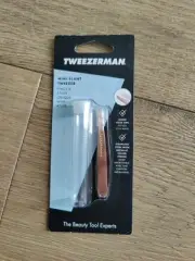 Tweezerman - Mini Slant Tweezer - Gold Brand New