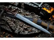 Hand Forged Roman Gladius Sword – Engraved Blade | Viking Medieval Fantasy Knife