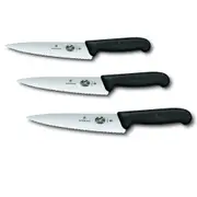 Victorinox Cooks Wavy Edge Carving Knife (Fibrox) - 25cm