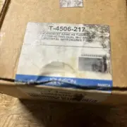 Johnson Controls T-4506-217 Pneumatic Thermostat, Dual NEW IN BOX!!