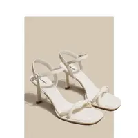 在飛比找ETMall東森購物網優惠-白色一字帶時尚百搭涼鞋女2023年新款夏季網紅高跟鞋法式女鞋