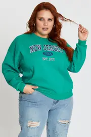 Green Long Sleeve Graphic Sweat