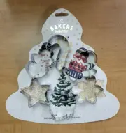 THE BAKER'S PANTRY Metal Cookie Cutters Set of 6 Tree, Star, Mitten, Snowman NEW