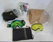 Winter Ski Sporty GOGGLES W Strap Foam Frame Addition Sherical Lense,Box,Pamplet