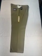 Dockers Men's Pants Original Khaki Classic Fit Pleated Front Size 38/30 NWT
