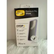 OtterBox Premium Pro Glass Privacy Guard for iPhone 15