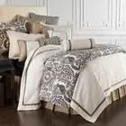Augusta Matelassé Coverlet BEDSET- SUPER QUEEN OR SUPER KING