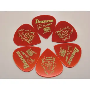 【藝佳樂器】Ibanez Paul Gilbert 燙金畫相電吉他/電貝斯 Pick 單片裝 YAMAHA經銷商實體店面