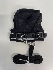 No pull Adjustable soft harness and leash Cat/Dog walking XS Black 0-3.3 lbs