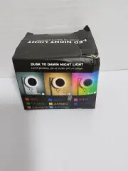 led night light dusk to dawn sensor