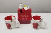 Peanuts Holiday Snoopy Cookie Jar 2023 Christmas Holiday RARE HTF With 2 Mugs.