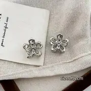 Floral Alloy Mini Hair Claw Clip / Set Set of 2 - Silver - One Size