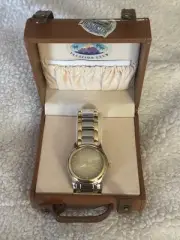 Disney Fossil DVC Vacation Club LE 1000 Men's Gold Watch in Suitcase NEW