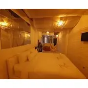 Language Exchange Hotel 3