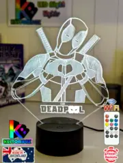 DEADPOOL LOVE HEART HANDS 3D LED Battery USB Night Light 7 Colour Changing Lamp