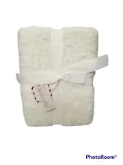 Ambrielle Cozy Wrap Fleece Snowdrift