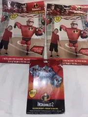 (2) Huge Mr Incredible 67 In Tall Gliding Balloons And 5 Piece Bouquet NEW