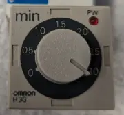1 OMRON PLUG IN TIMER H3G-8C 110/120 VAC (684)
